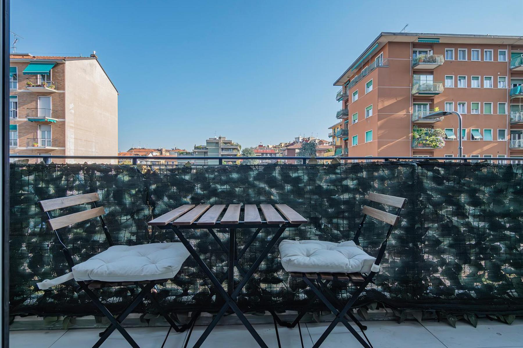 Ihost - Tito Livio 20 * Mailand